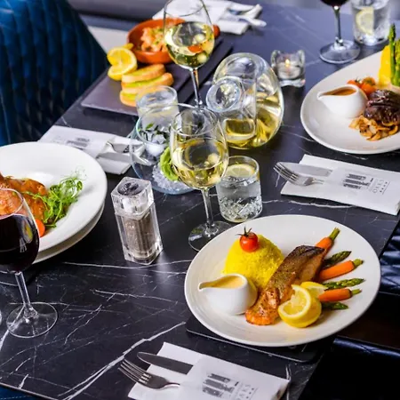 酒店 基拉尼橡树酒店