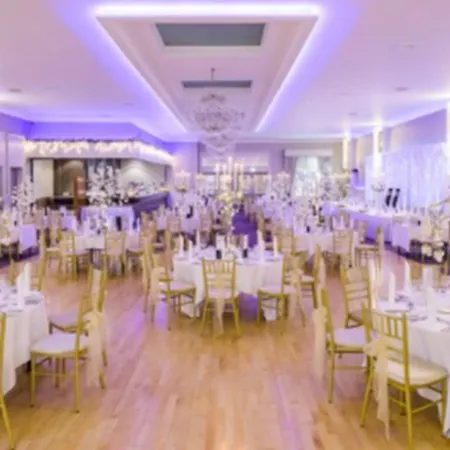 Hotel Oaks 4*