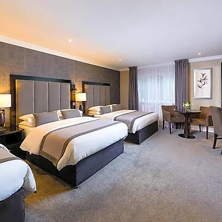 Oaks Otel 4*