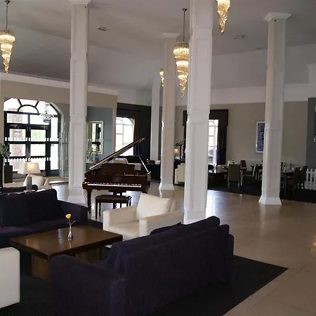 基拉尼橡树酒店 酒店 4*