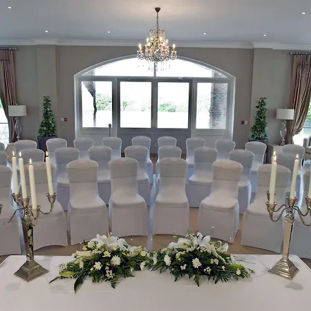 基拉尼橡树酒店 4*