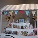 Oaks ホテル